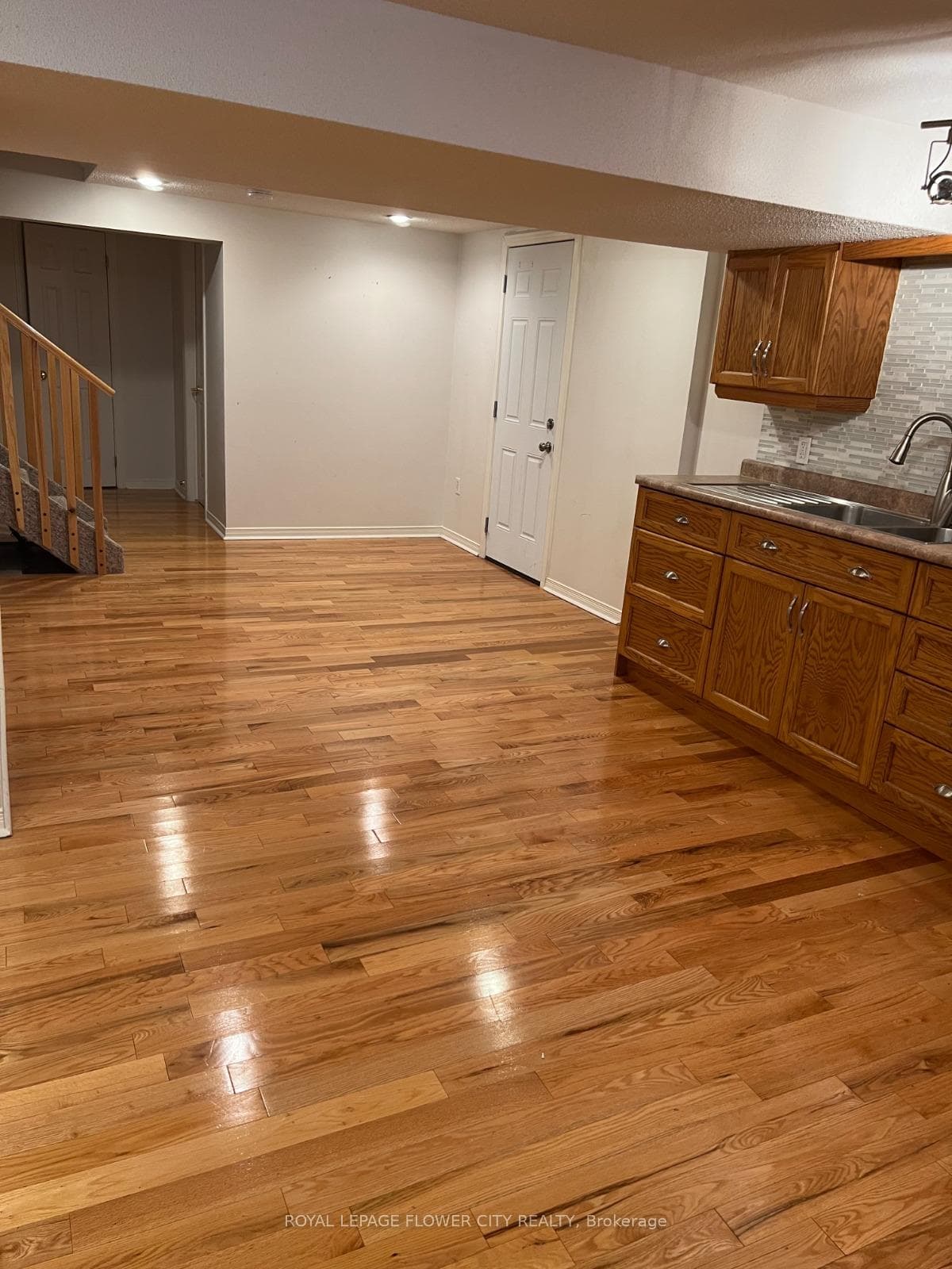 22 Perkinsfield Street Unit Basement, Whitby, ON L1N 8K2 - Photo 1