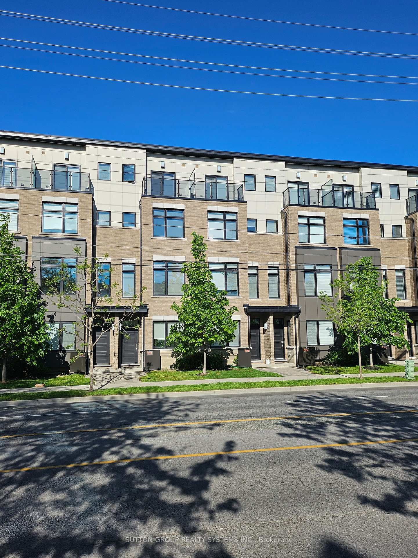 1126A Islington Avenue, Etobicoke (Islington / Rexdale), ON M8Z 0G6 - Photo 1