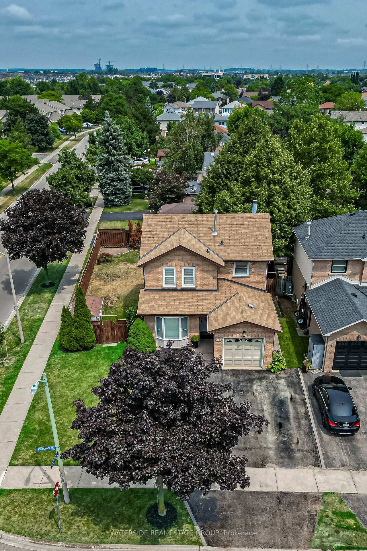 3261 Woodcroft Crescent, Burlington, ON L7M 3K8 - Photo 1