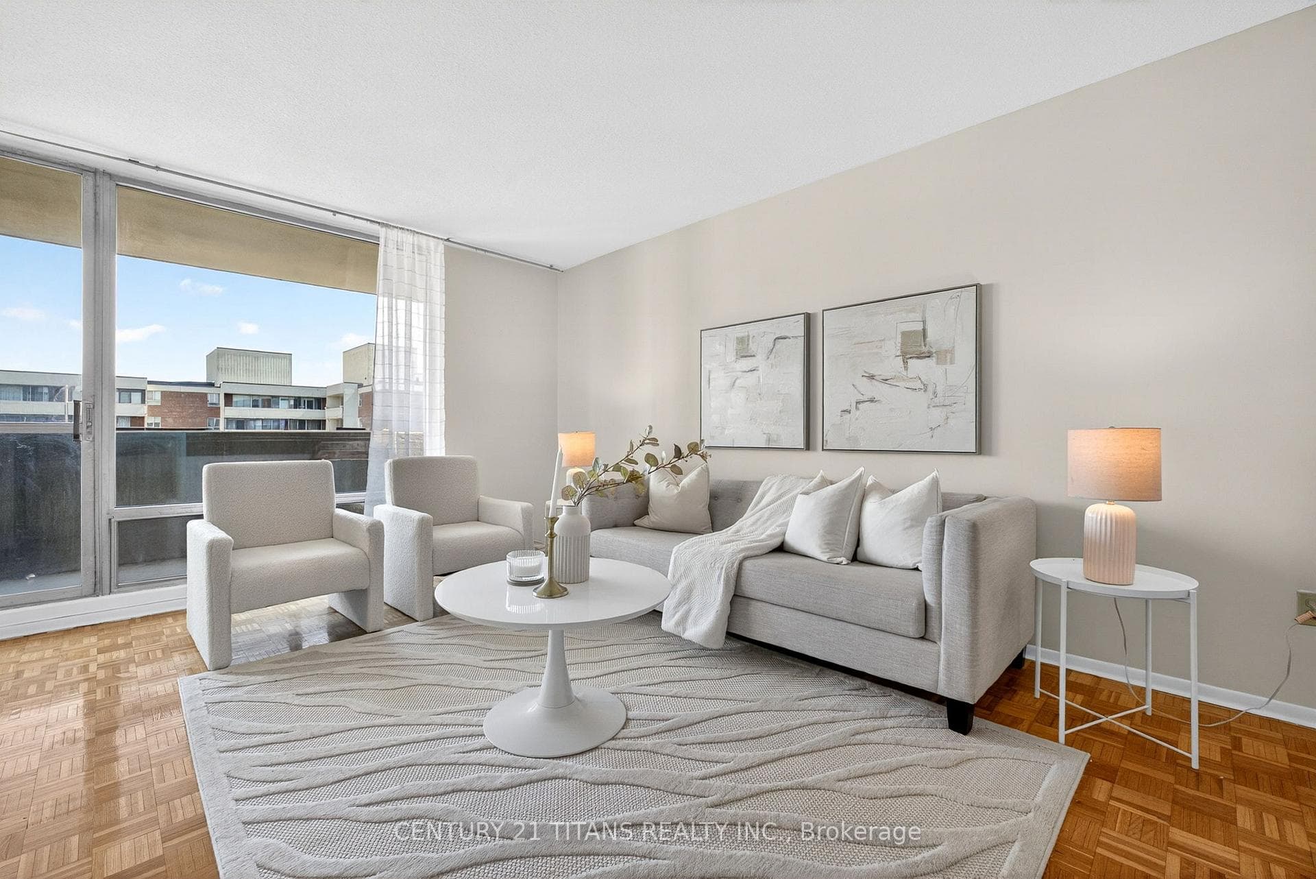 1 Massey Square Unit 2903, Danforth / East York, ON M4C 5L4 - Photo 1