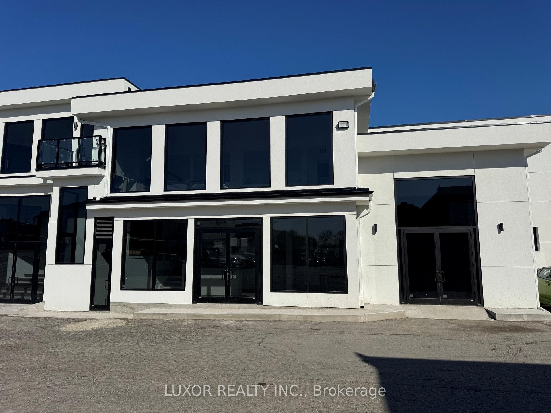 126 Millwick Drive Unit Unit 5B Rear, Downsview / Black Creek, ON M9L 1Y6 - Photo 1