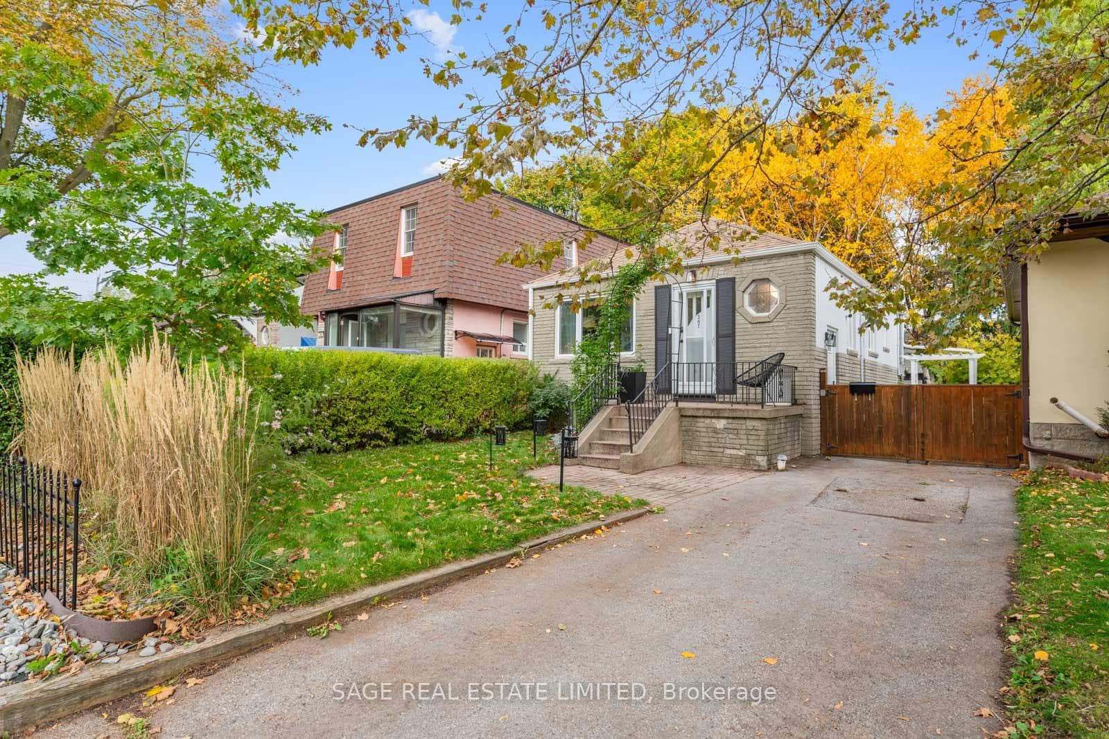 307 Warden Avenue, Birch Cliff / Cliffside, ON M1N 3A3 - Photo 1
