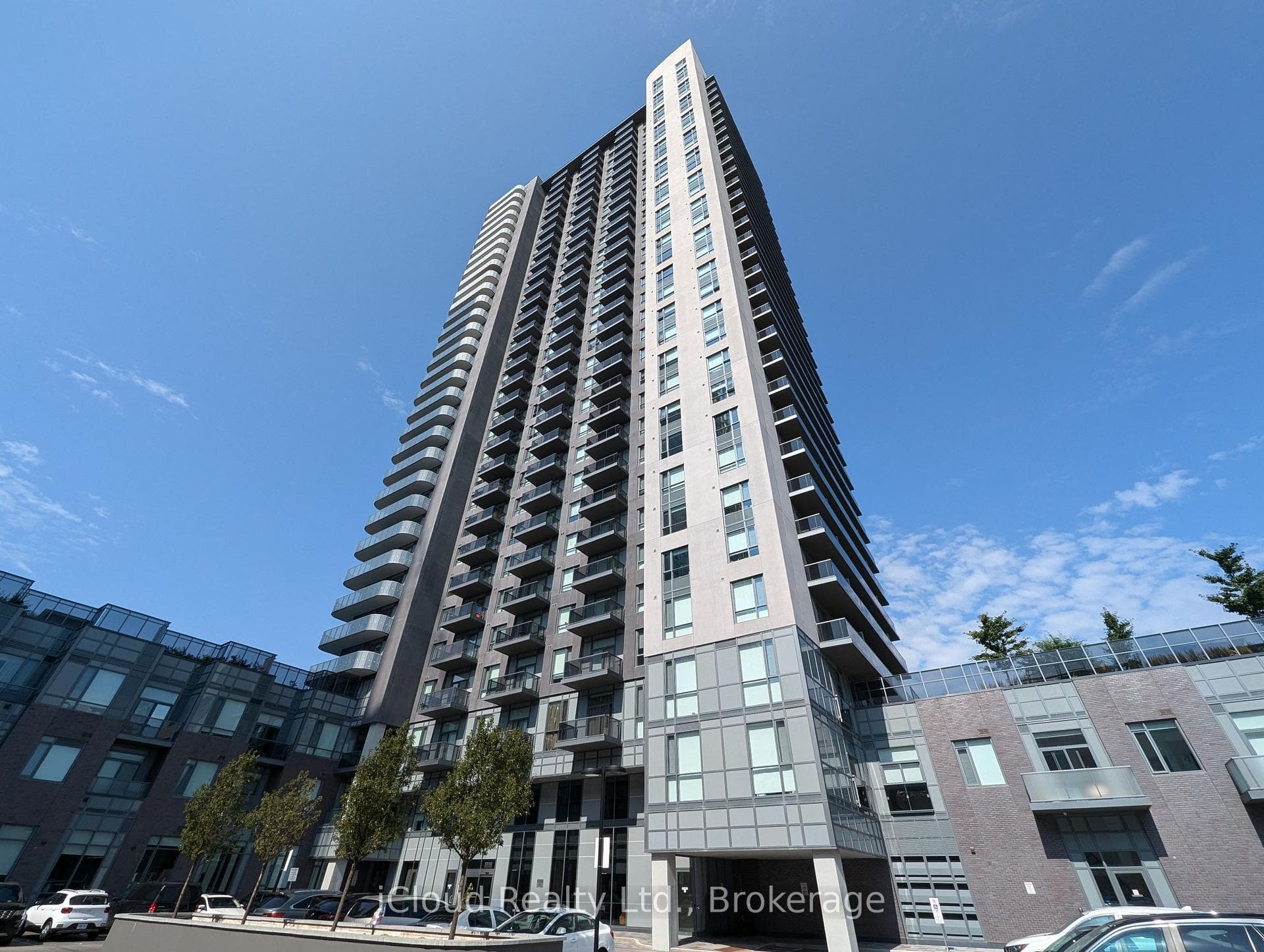 Welcome to "Mississauga Square Residences"