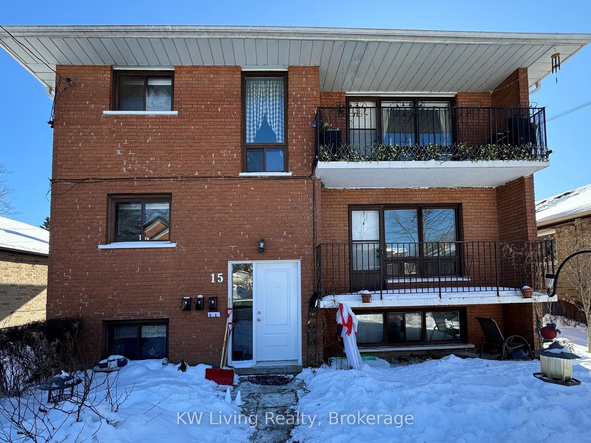 15 Muskoka Avenue Unit 2, Liberty Village / Parkdale / South Parkdale, ON M8W 1H4 - Photo 1