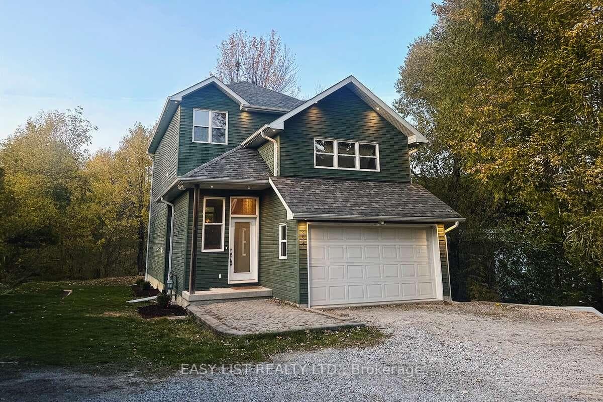 274 Douglas Road Unit A, Richmond Hill, ON L4E 3H7 - Photo 1
