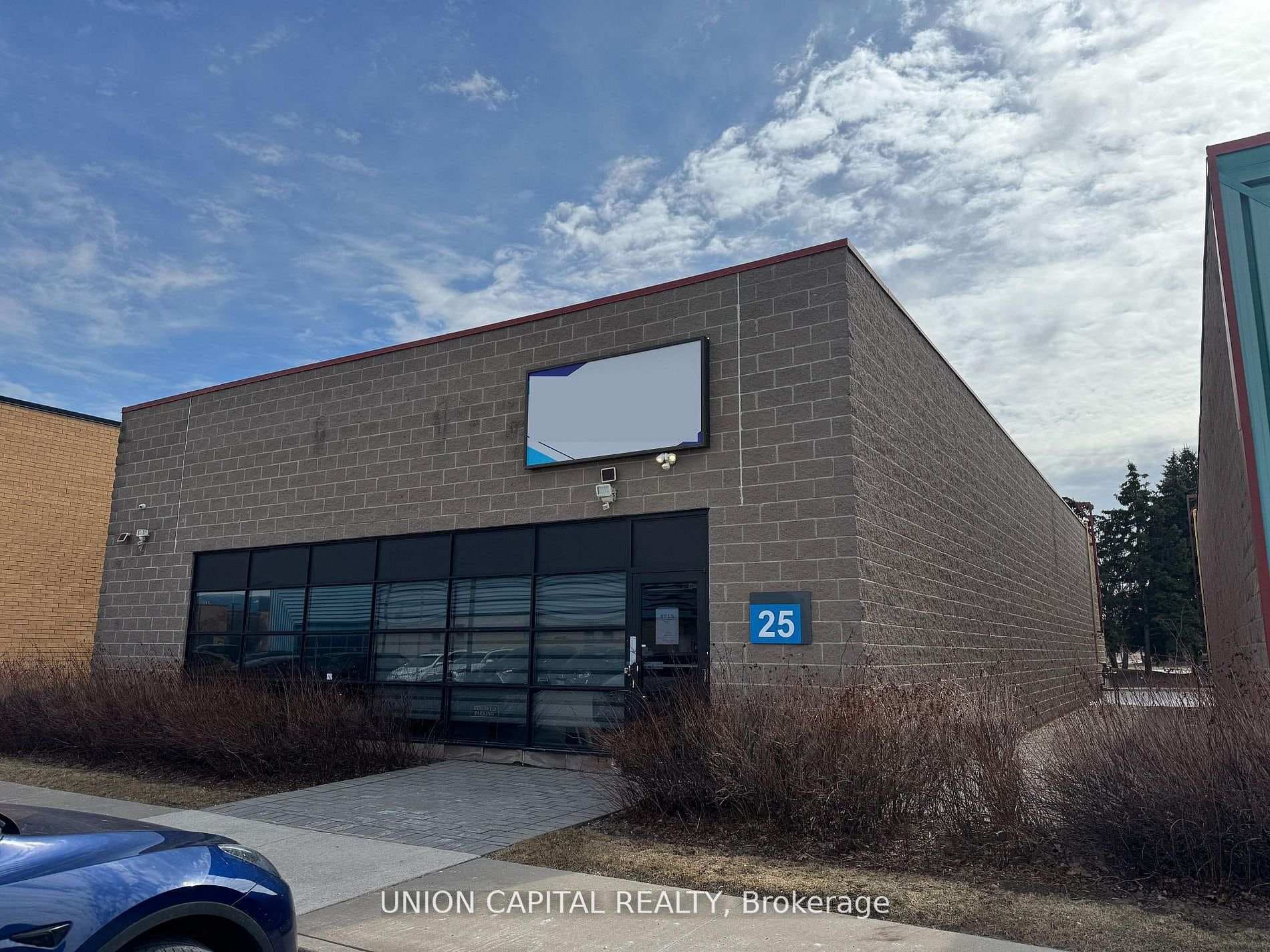 5155 Spectrum Way Unit 25, Mississauga, ON L4W 5A1 - Photo 1