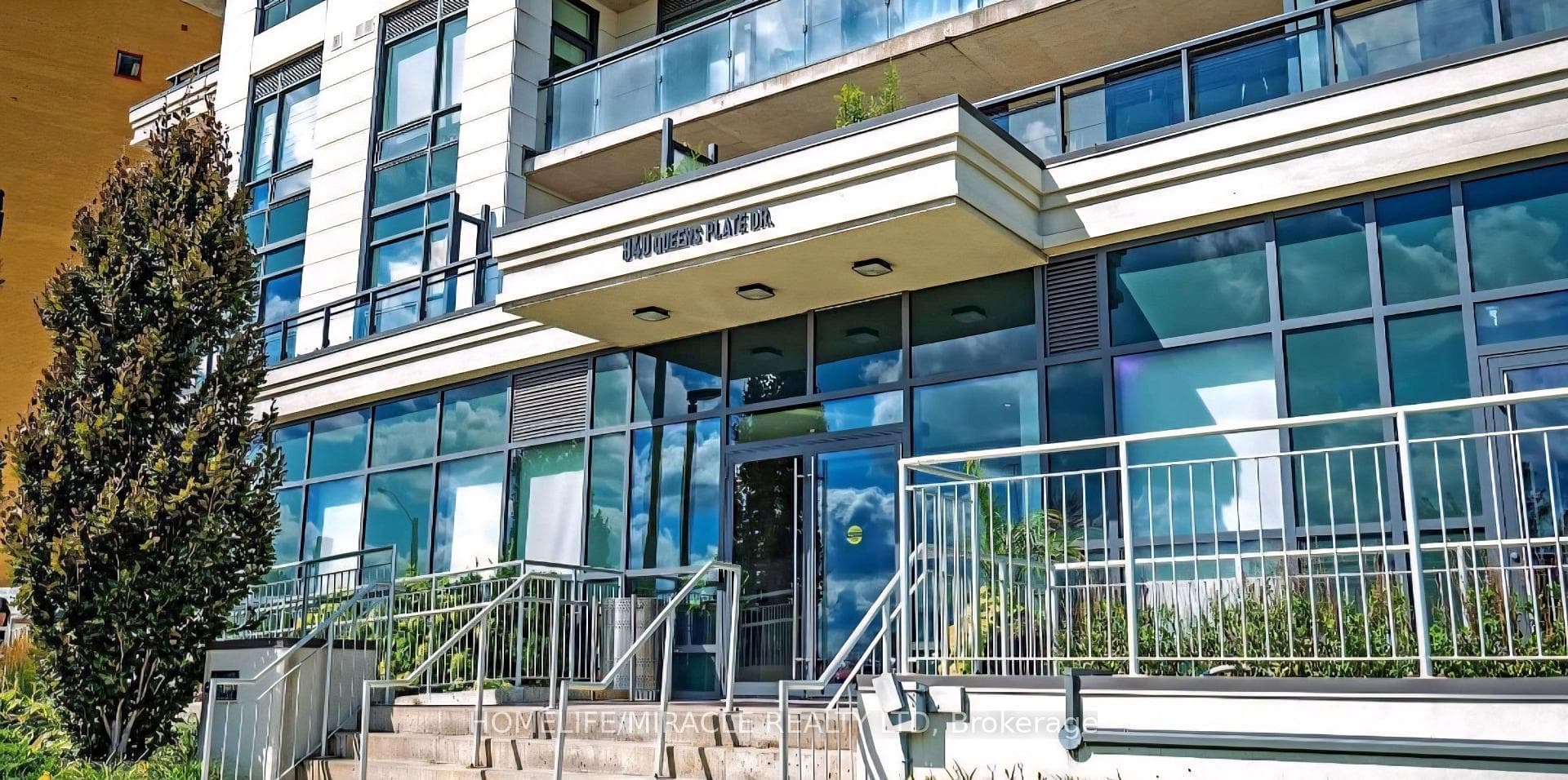 840 Queens Plate Drive Unit 10, Etobicoke (West Mall / Rexdale), ON M9W 6Z3 - Photo 1