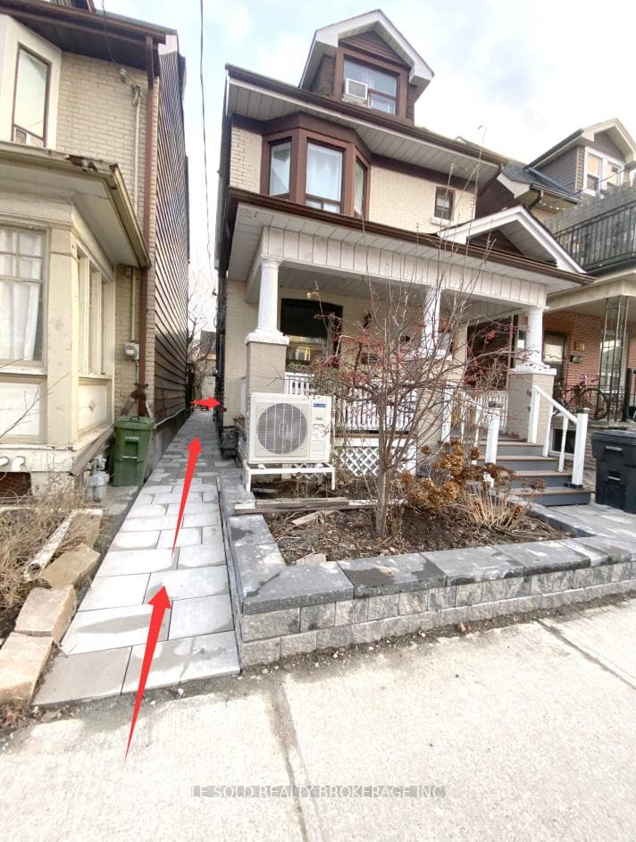 81 Hallam Street Unit Room 103, Bloor West Village / Swansea, ON M6H 1W7 - Photo 1