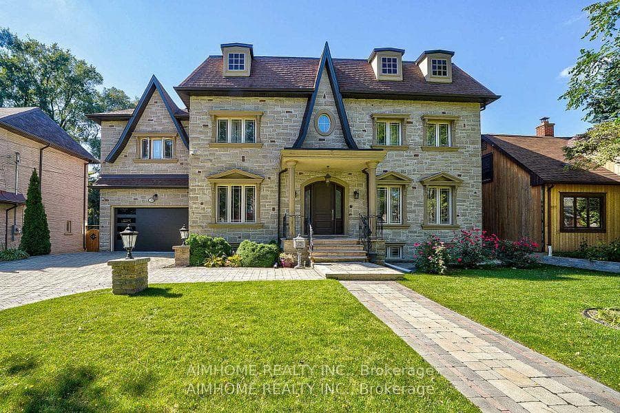 38 Pheasant Road, Willowdale / Newtonbrook, ON M2M 3G7 - Photo 1