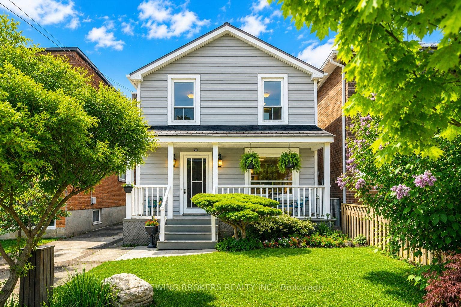 72 Thirteenth Street, Toronto W06