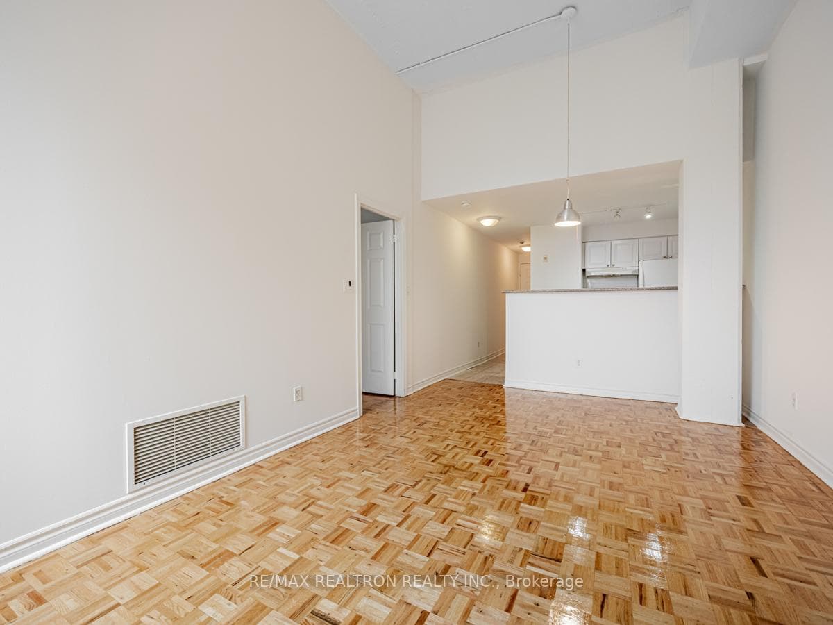 1401 Dupont Street Unit 232, Bloor West Village / Swansea, ON M6H 4J7 - Photo 1