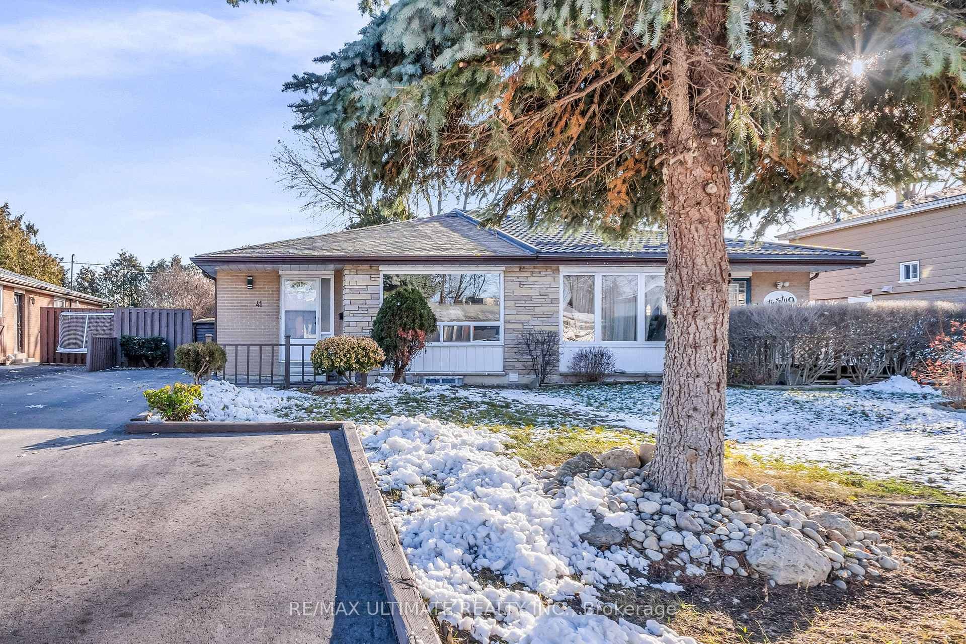 41 Danesbury Crescent Unit Lower, Brampton, ON L6T 1T2 - Photo 1