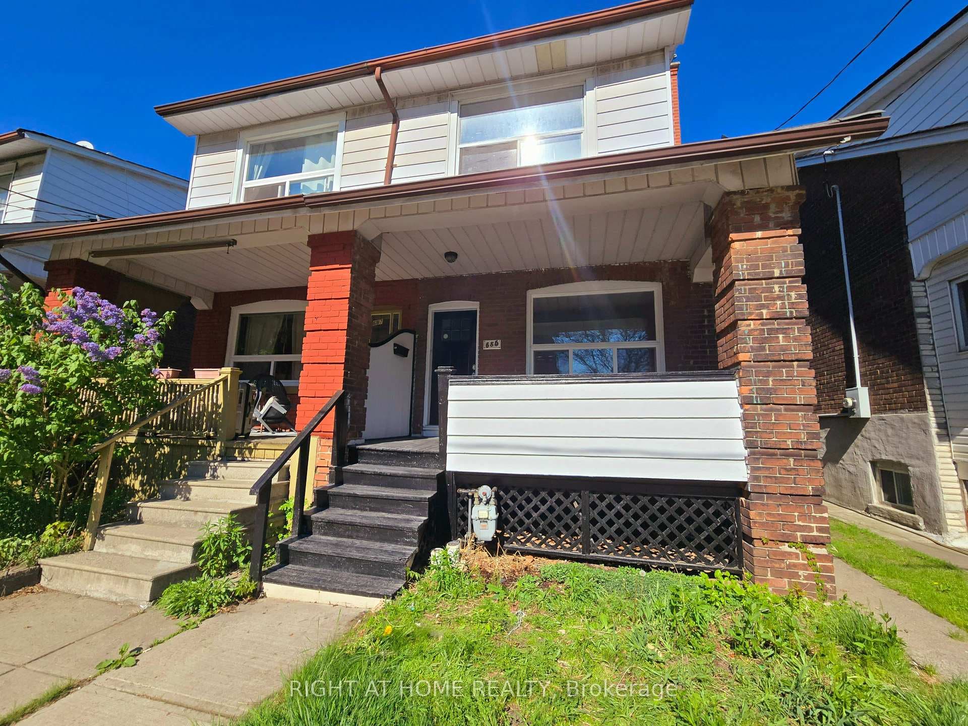 685 Greenwood Avenue Unit MAIN, Danforth / East York, ON M4J 4B6 - Photo 1