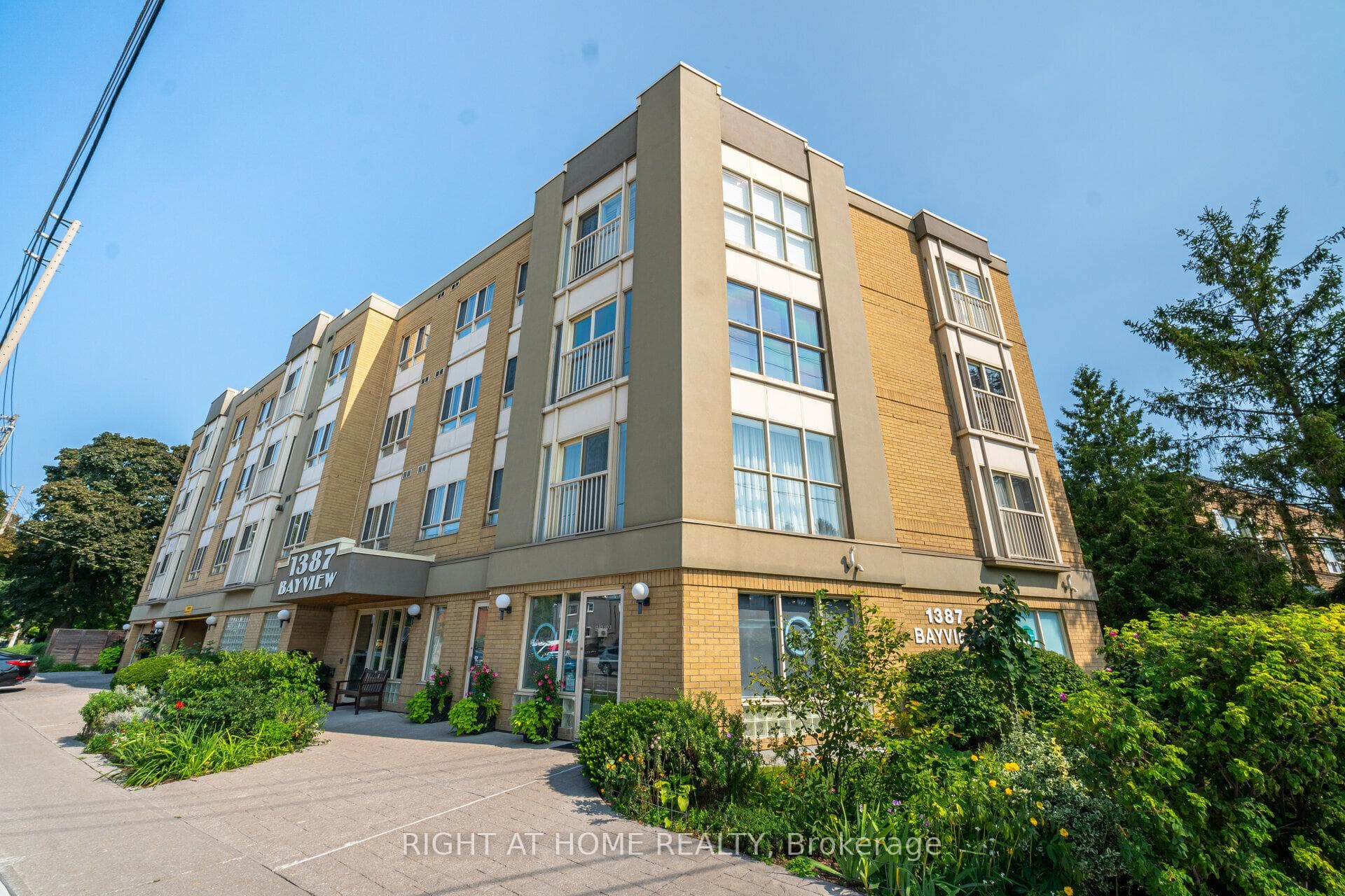 1387 Bayview Avenue Unit 306, Flemingdon Park / Don Mills, ON M4G 3A5 - Photo 1
