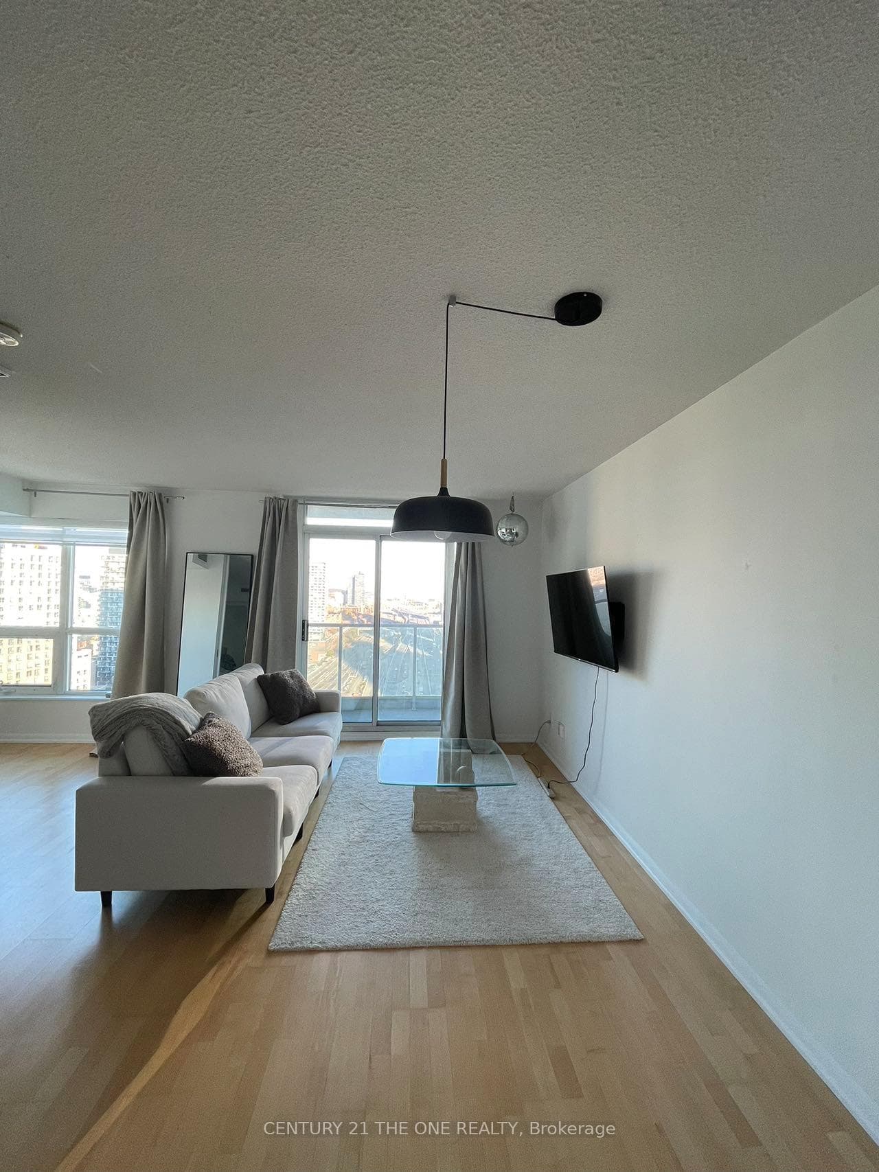 18 Yonge Street Unit 2705, Downtown Toronto / Waterfront, ON M5E 1Z8 - Photo 1