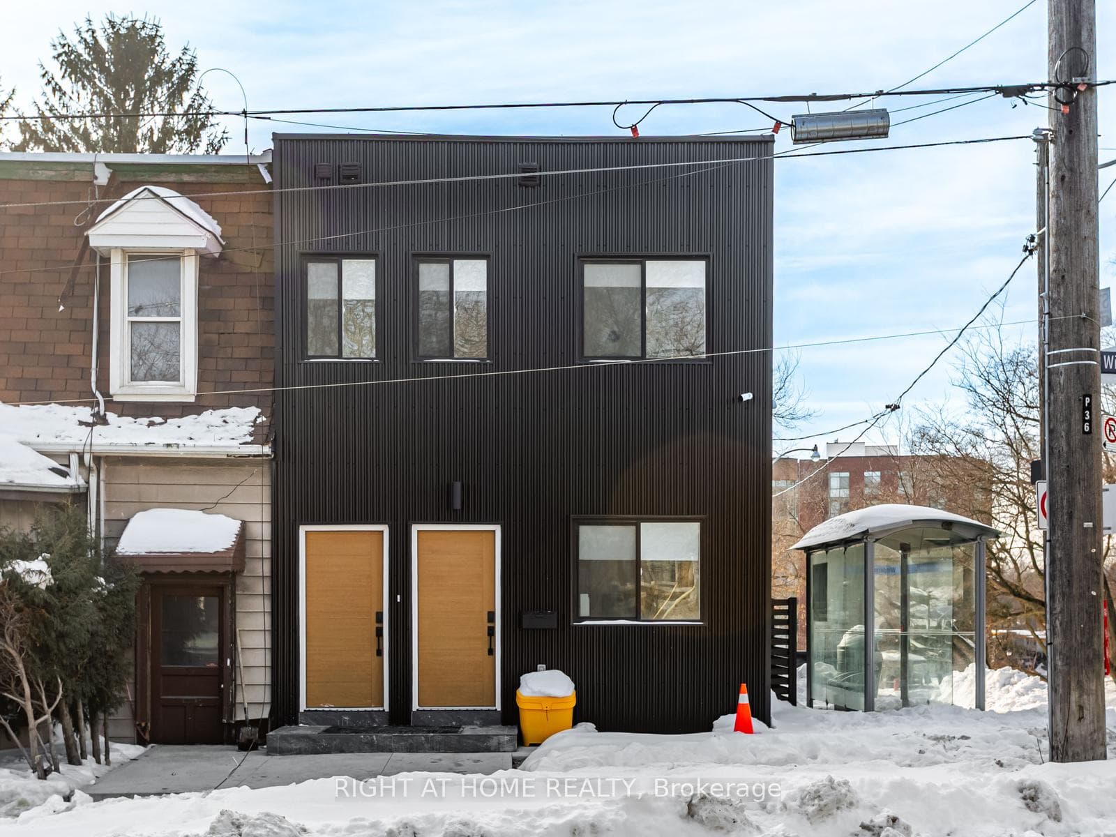 36 Windermere Avenue Unit Lower, High Park / Junction / Roncesvalles, ON M6S 3J2 - Photo 1