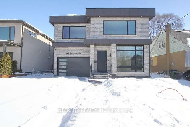 247 Alderbrae Avenue, Liberty Village / Parkdale / South Parkdale, ON M8W 4K6 - Photo 1