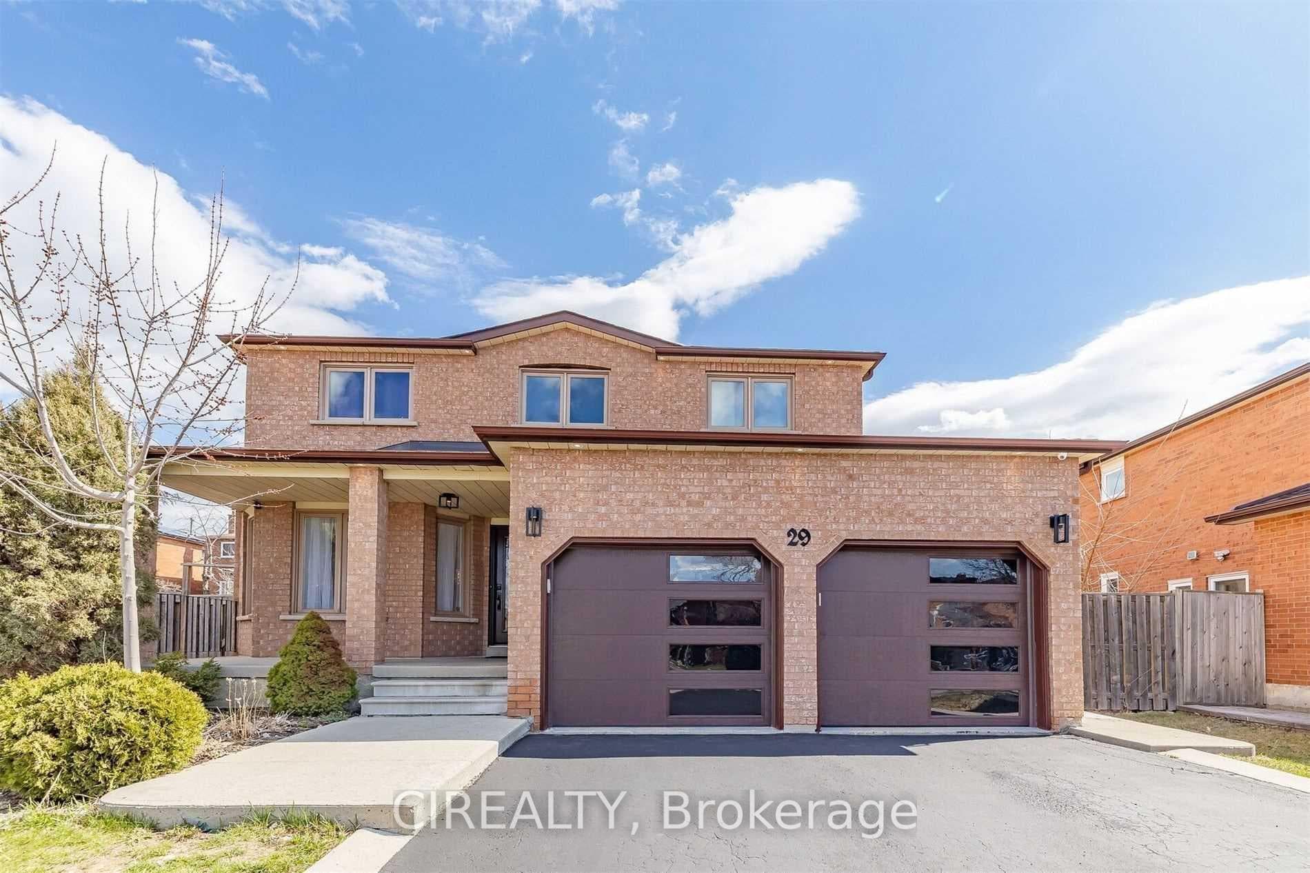 29 Leith Court, Vaughan, ON L6A 1H4 - Photo 1