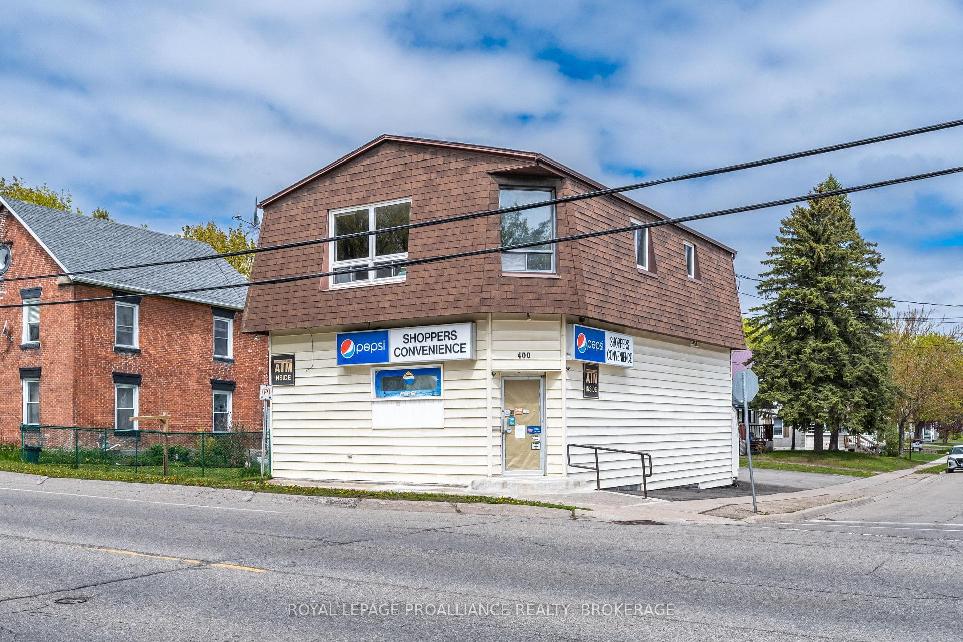 400 King Street, Gananoque