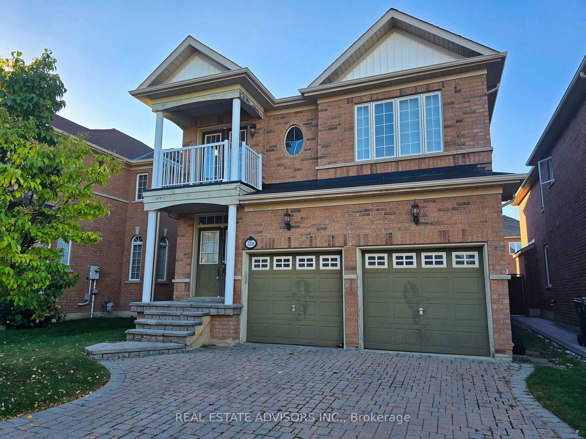3208 Countess Crescent, Mississauga, ON L5M 0E2 - Photo 1