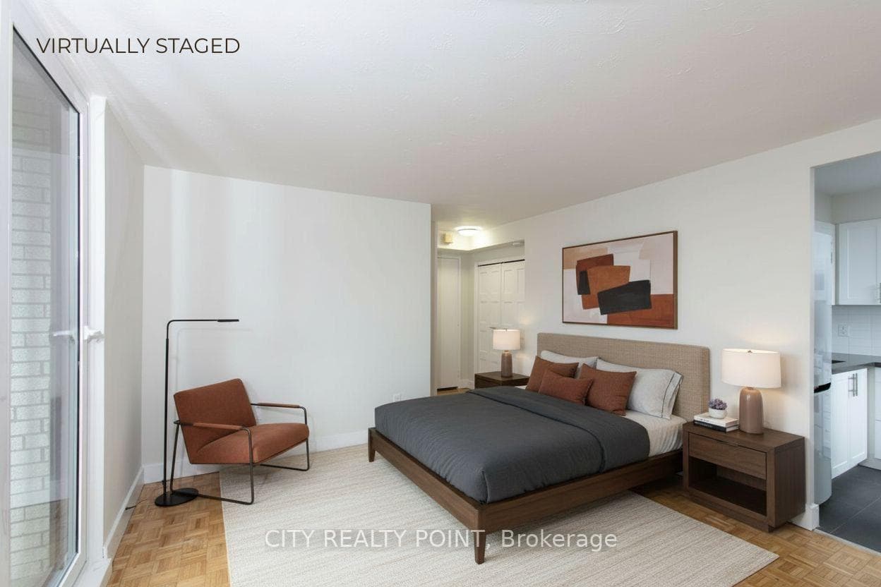 485 Huron Street Unit 402, Annex / Yorkville / Summerhill, ON M5R 2R5 - Photo 1