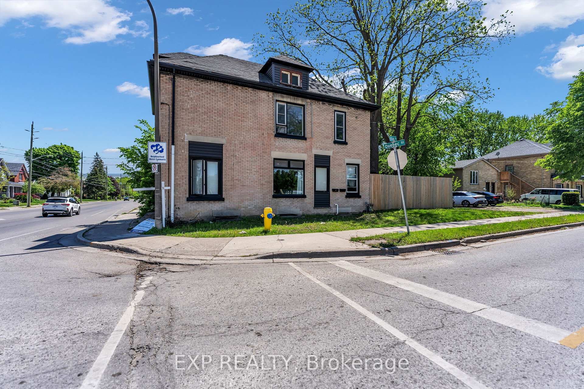 553 Quebec Street, London East, ON N5W 3Y9 - Photo 1
