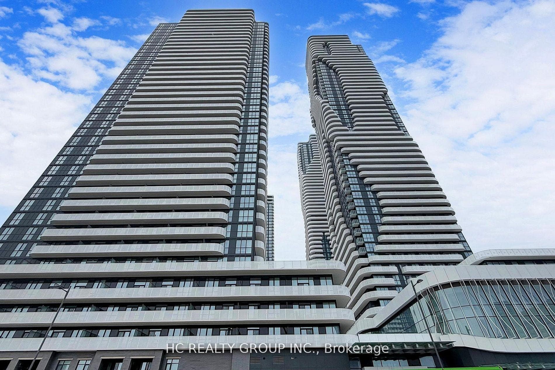 8 Interchange Way Unit 4803, Vaughan, ON L4K 5Z7 - Photo 1