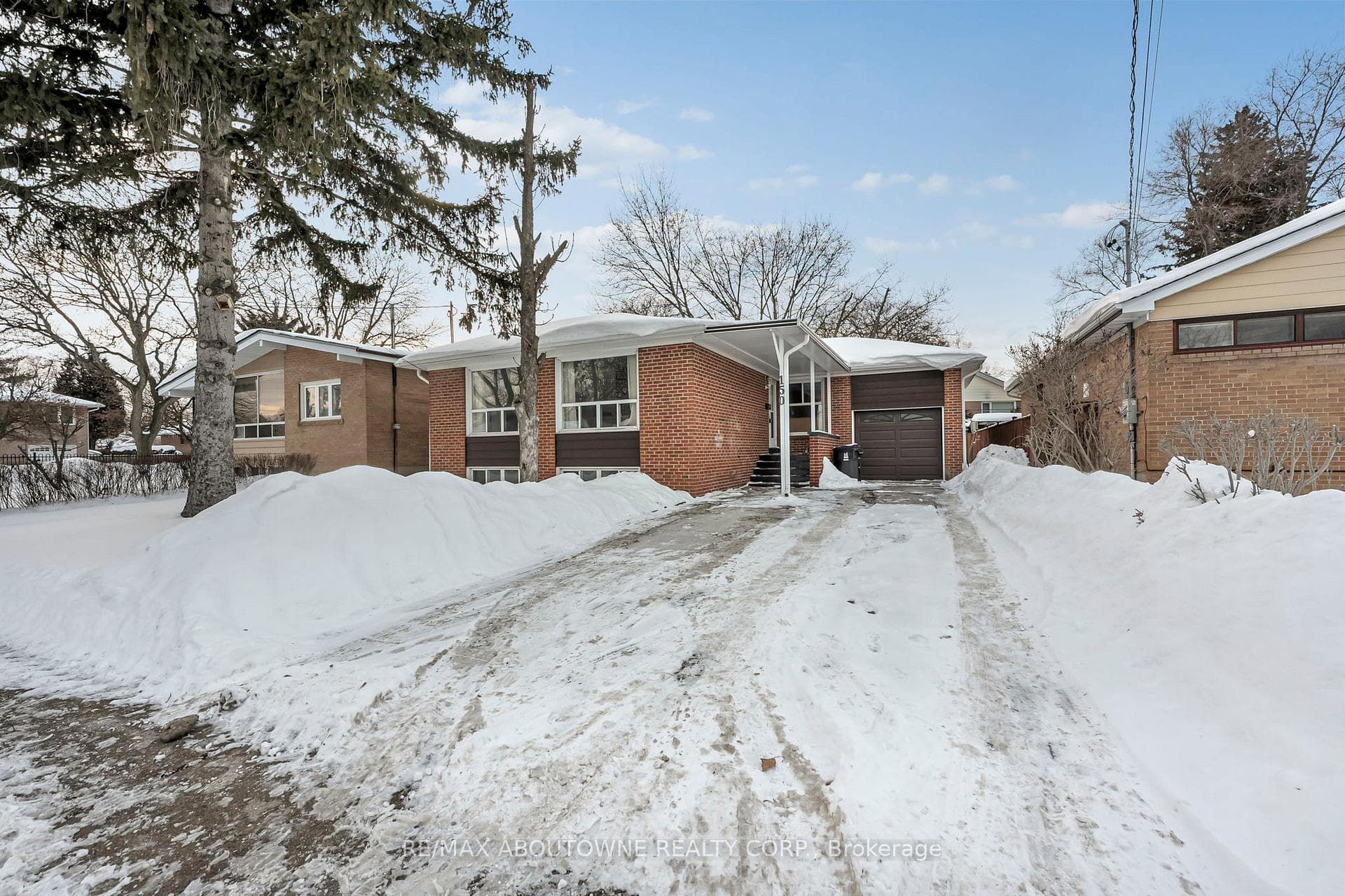 150 Thistle Down Boulevard, Etobicoke (West Mall / Rexdale), ON M9V 1K1 - Photo 1
