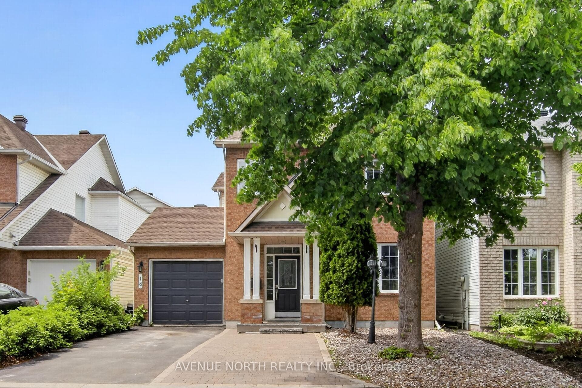 18 Castlemore Street, Barrhaven, ON K2G 6N5 - Photo 1