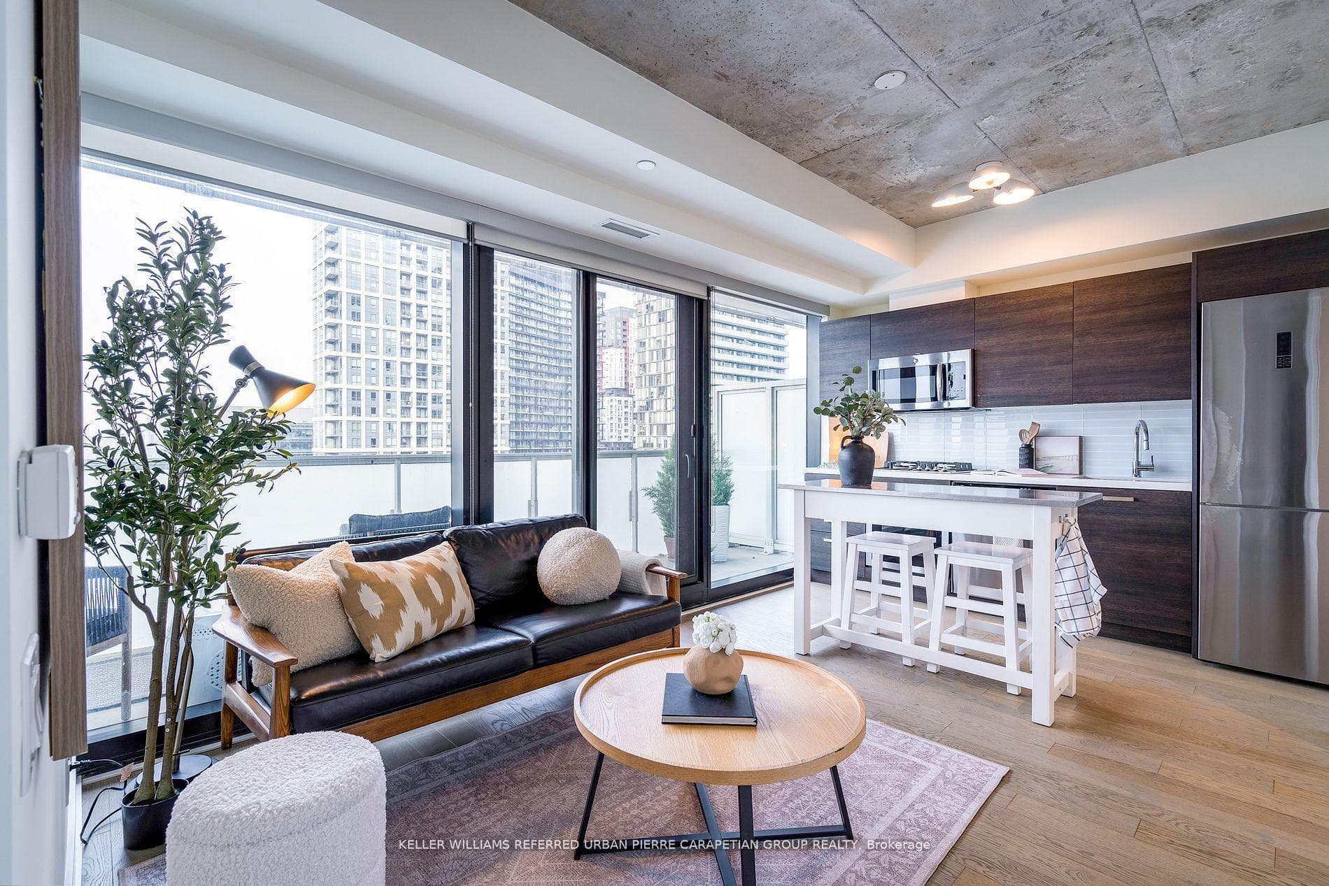 11 Charlotte Street Unit 2004, Toronto C01