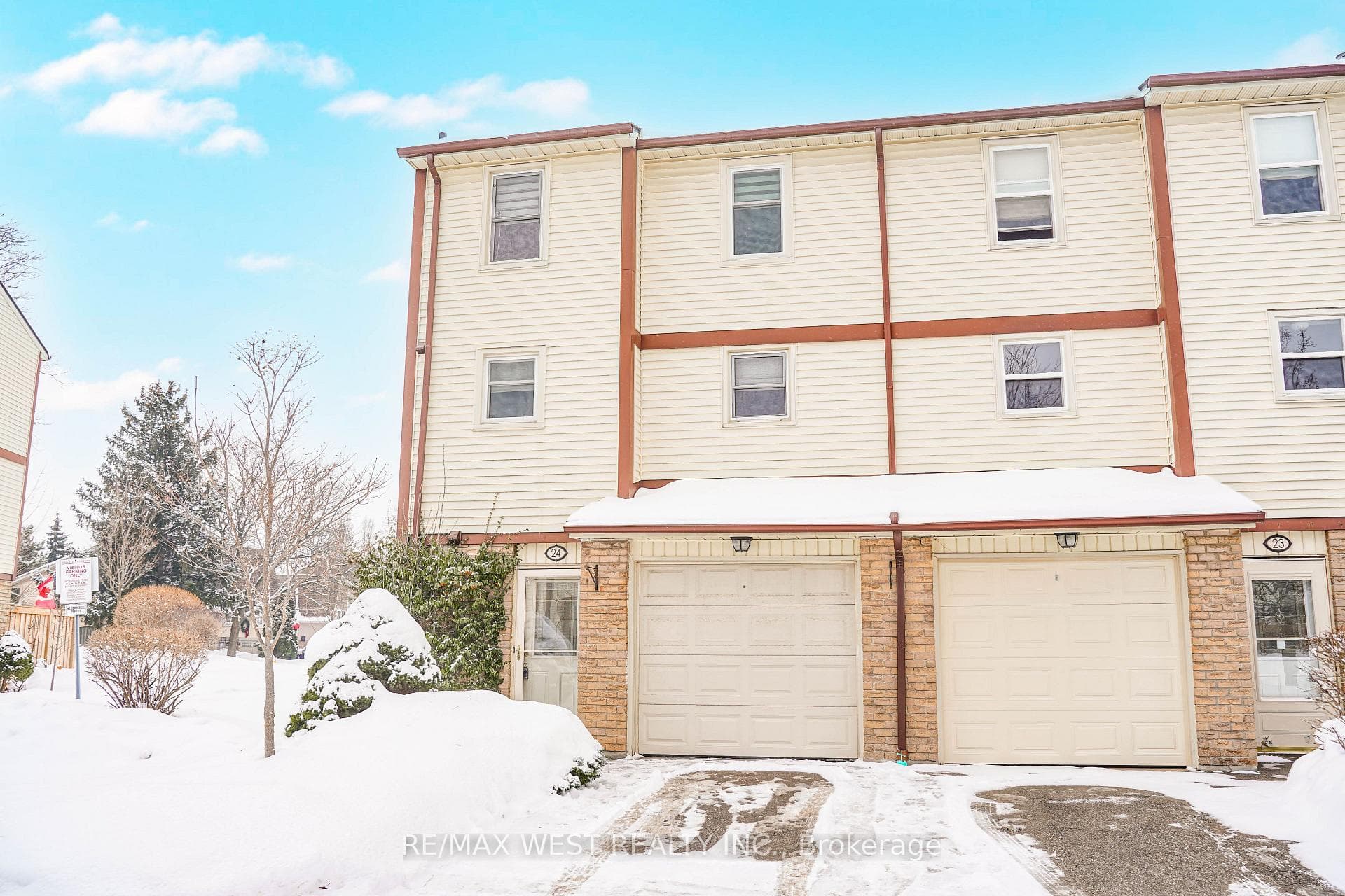 7340 Copenhagen Road Unit 24, Mississauga, ON L5N 2S5 - Photo 1