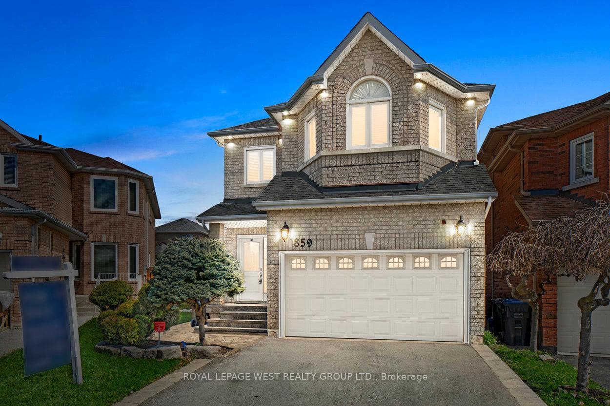 859 Mays Crescent, Mississauga, ON L5V 2J1 - Photo 1