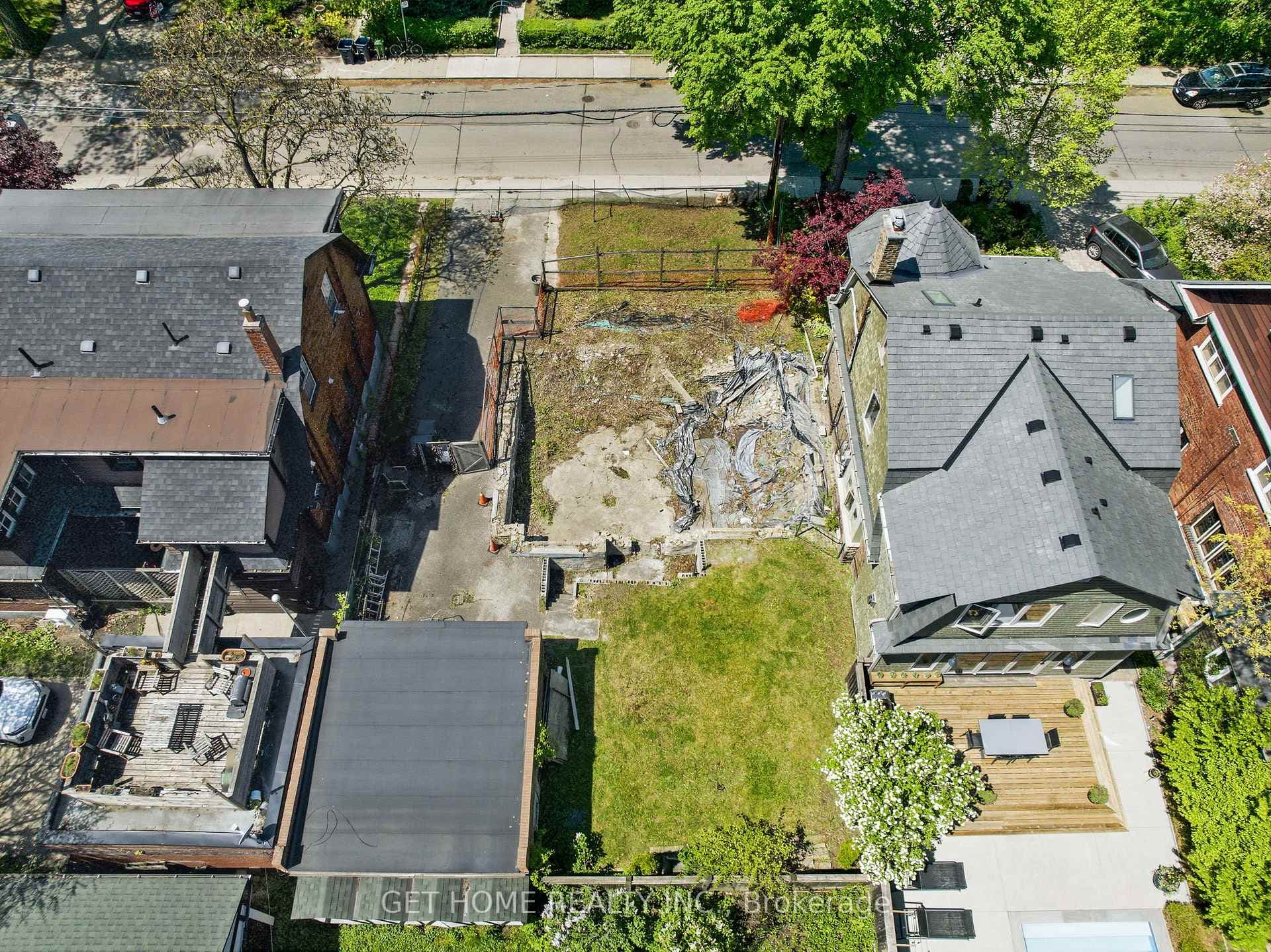 291 Indian Road, High Park / Junction / Roncesvalles, ON M6R 2X5 - Photo 1