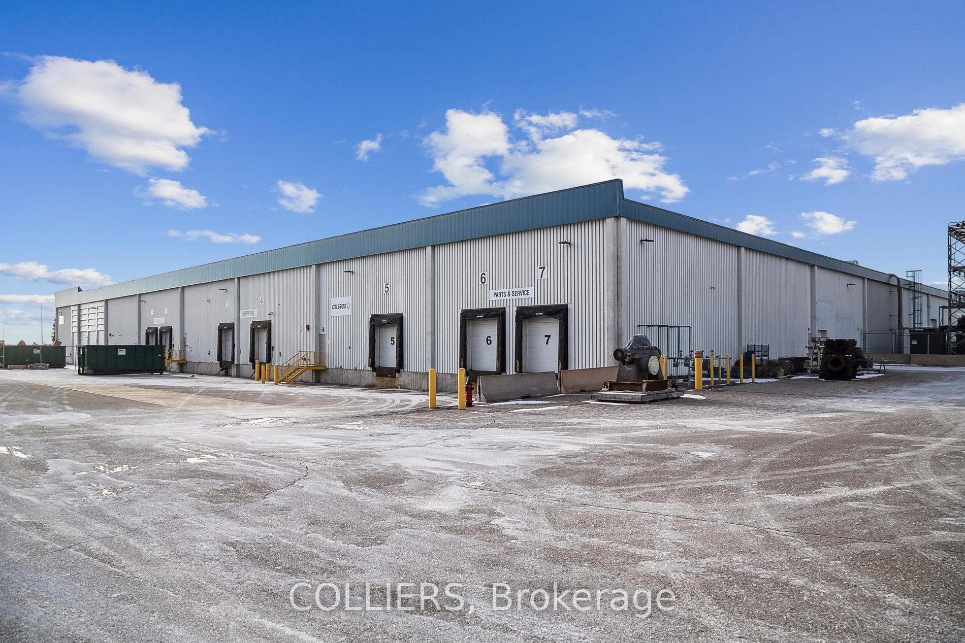 1050 LeGresley Way, Burlington, ON L7L 4X6 - Photo 1