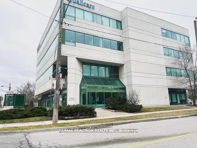 3910 Bathurst Street Unit 201, North York (Bathurst Manor / Clanton Park), ON M3H 5Z3 - Photo 1