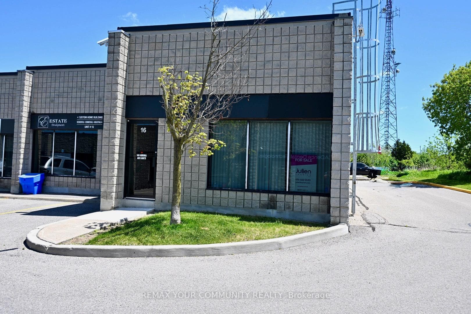 4 Vata Court Unit 16, Aurora, ON L4G 4B6 - Photo 1