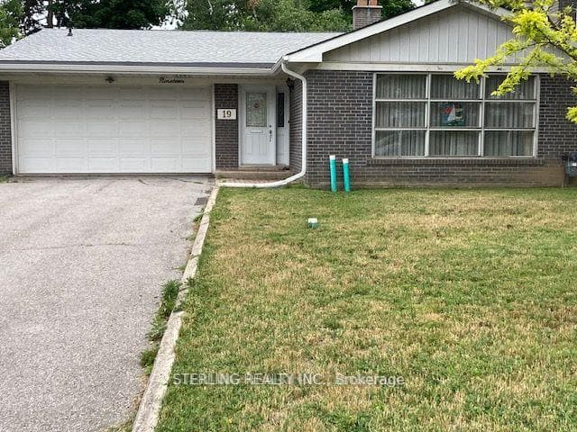 19 Hopperton Drive, Bridle Path / York Mills / Hoggs Hollow, ON M2L 2S5 - Photo 1