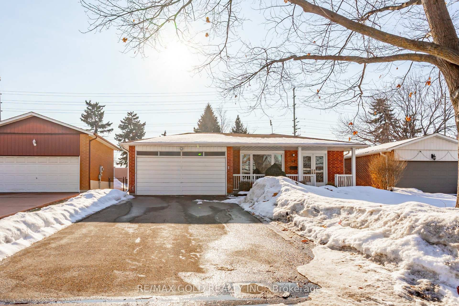 48 Malcolm Crescent, Brampton, ON L6S 3C8 - Photo 1