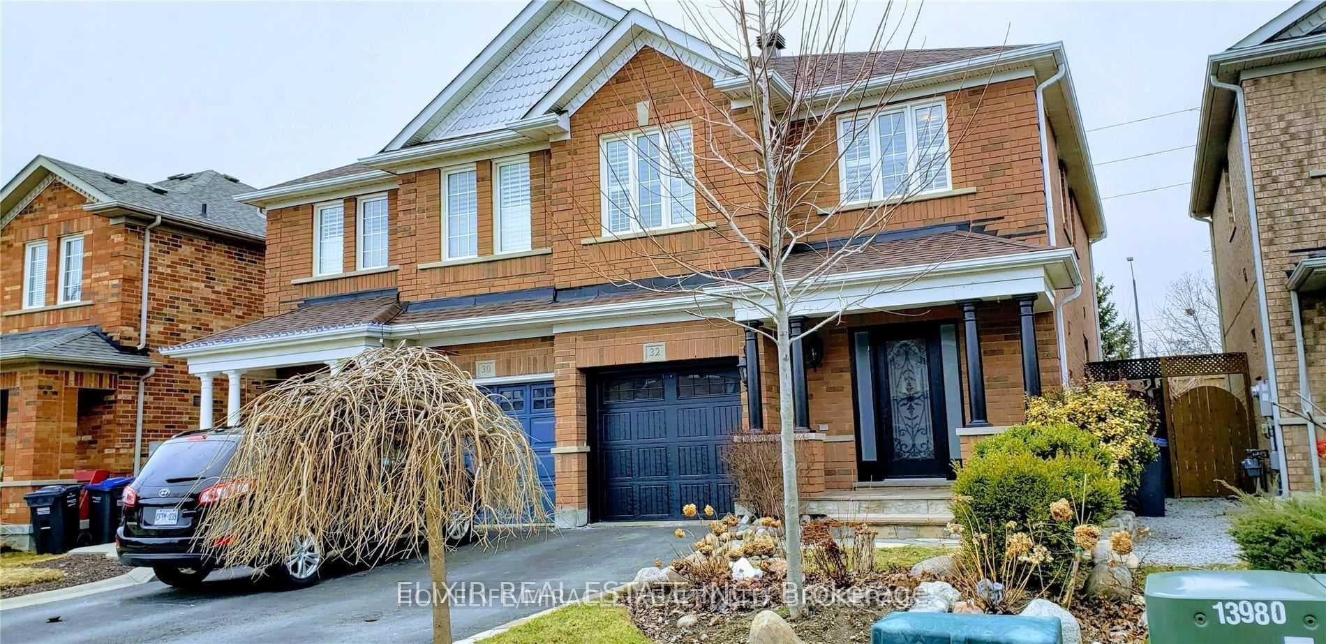 32 Florette Place, Brampton, ON L7A 3G6 - Photo 1