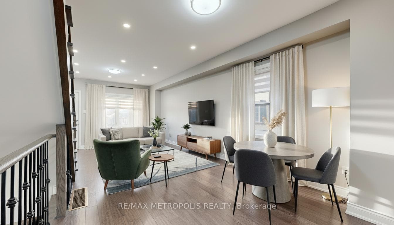 461 Warden Avenue, Birch Cliff / Cliffside