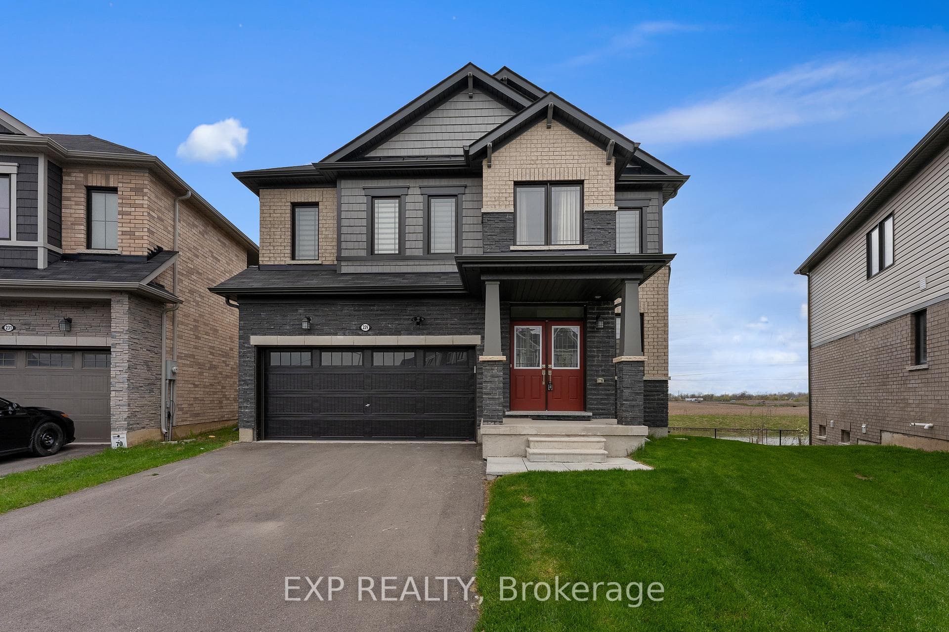 229 Vanilla Trail, Thorold