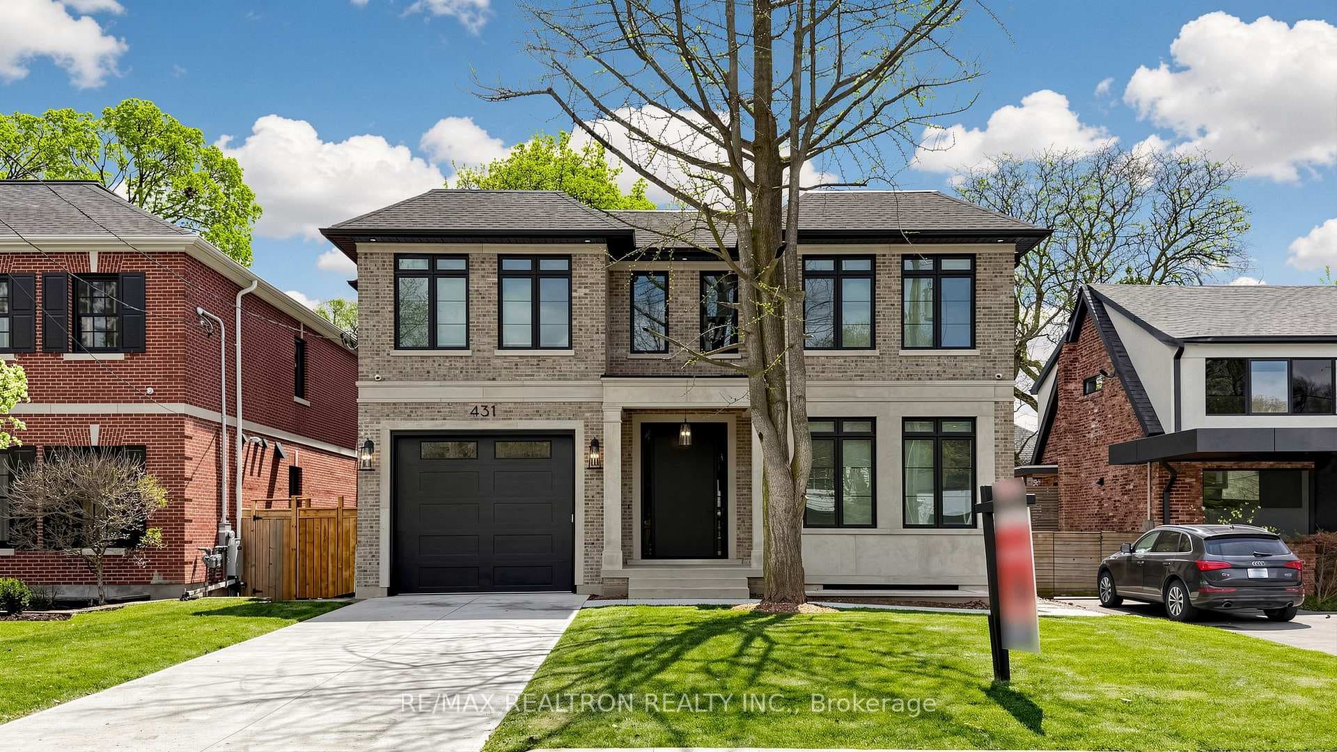 431 Heath Street, Flemingdon Park / Don Mills, ON M4G 1B6 - Photo 1