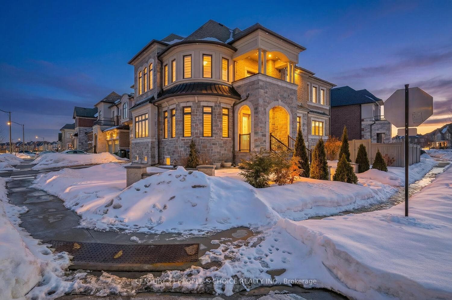 1 Carl Finlay Drive, Brampton, ON L6P 4E2 - Photo 1