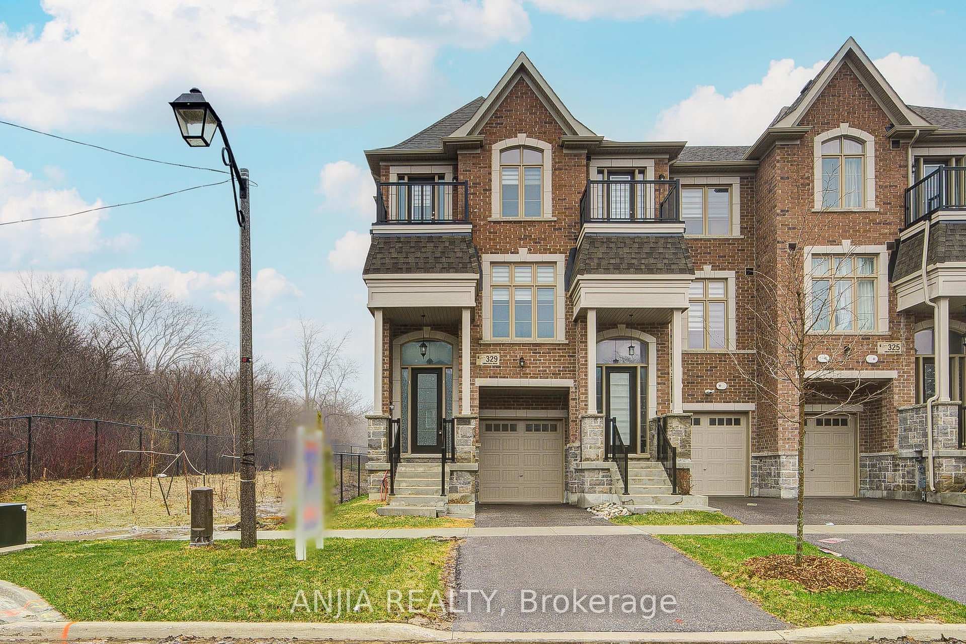 329 Swan Park Road, Markham