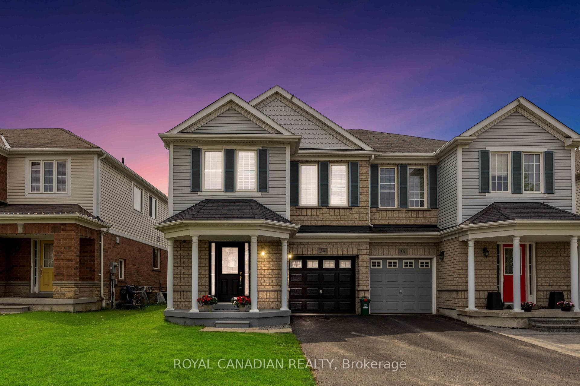 34 Warnford Circle, Ajax