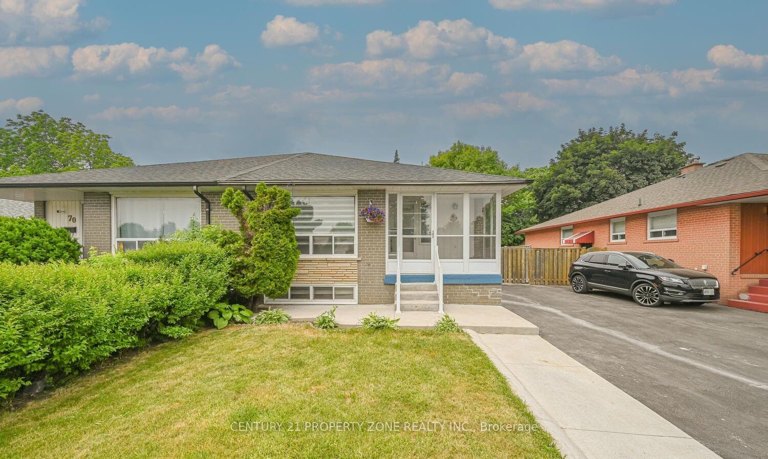 68 Avondale Boulevard, Brampton, ON L6T 1H4 - Photo 1