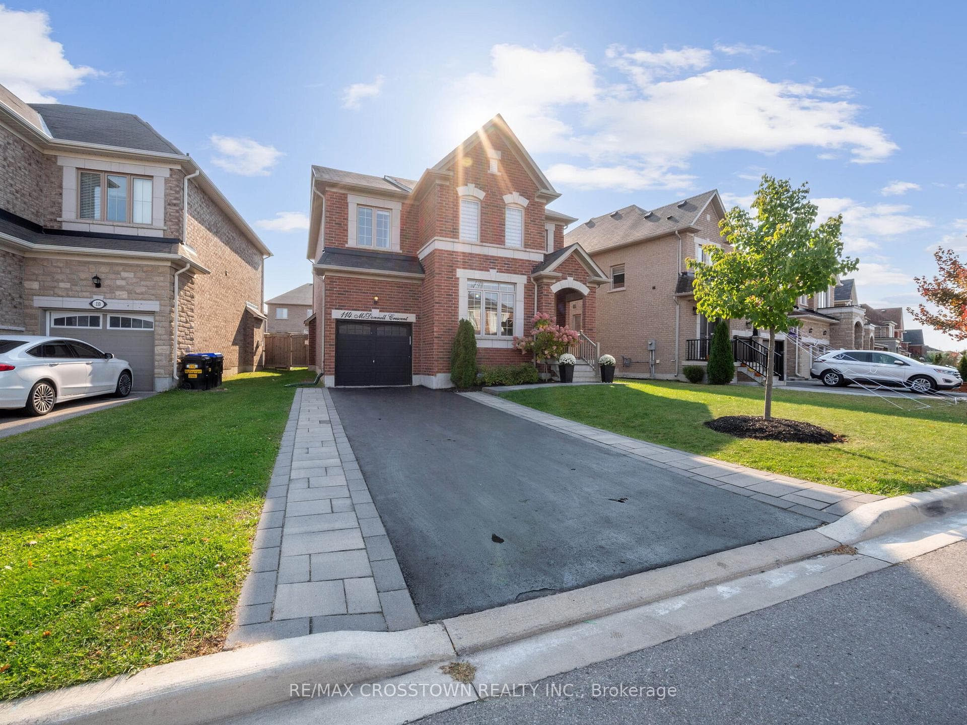 114 McDonnell Crescent, Bradford West Gwillimbury