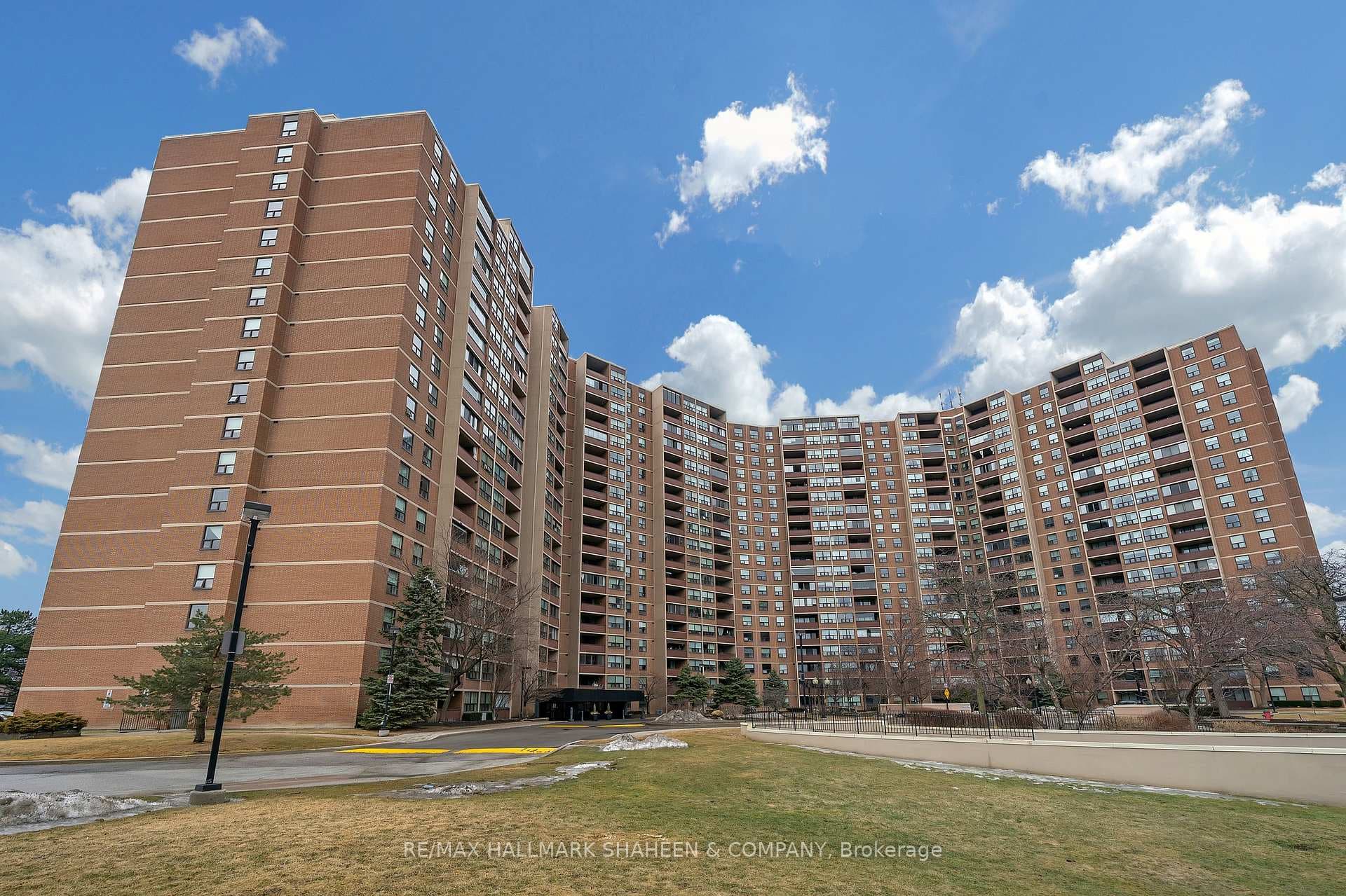 714 The West Mall N/A Unit 208, Etobicoke (Islington / Rexdale), ON M9C 4X1 - Photo 1