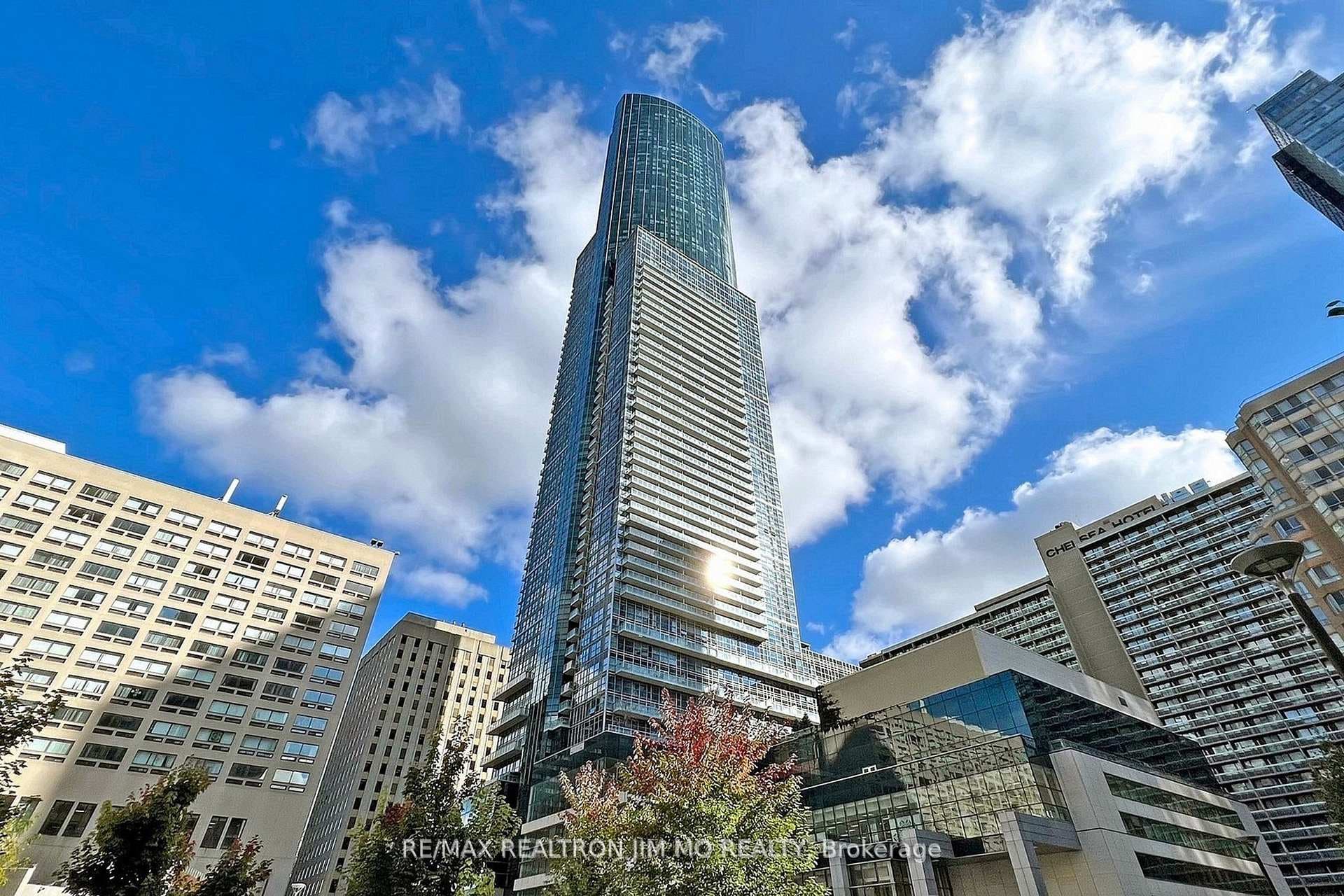 386 Yonge Street Unit 2508, Toronto C01