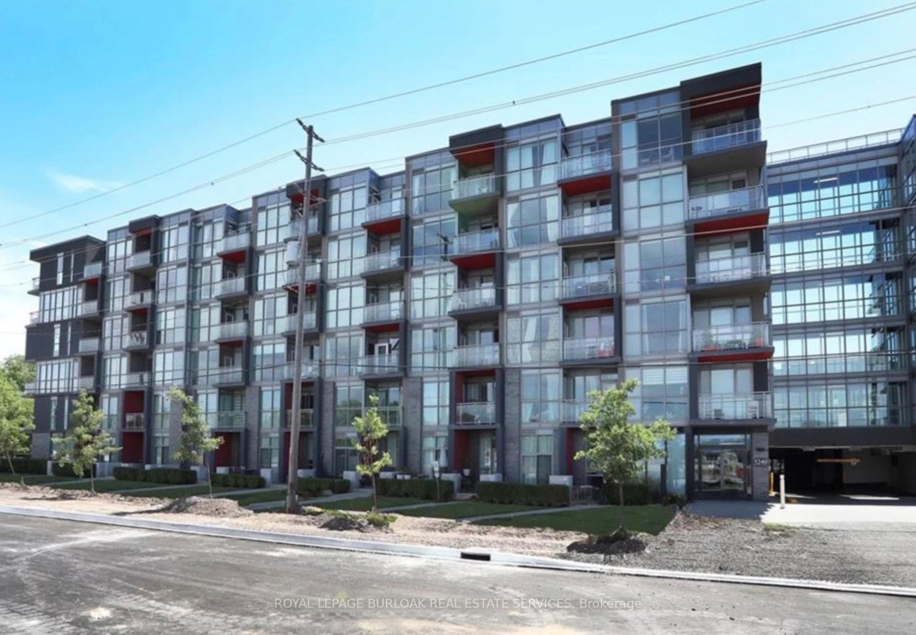 5240 Dundas Street Unit B504, Burlington, ON L7L 0J6 - Photo 1